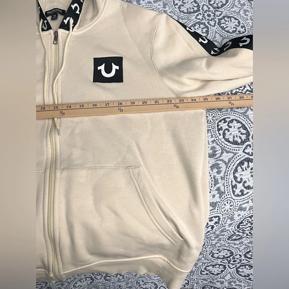 True Religion sleeves casual black